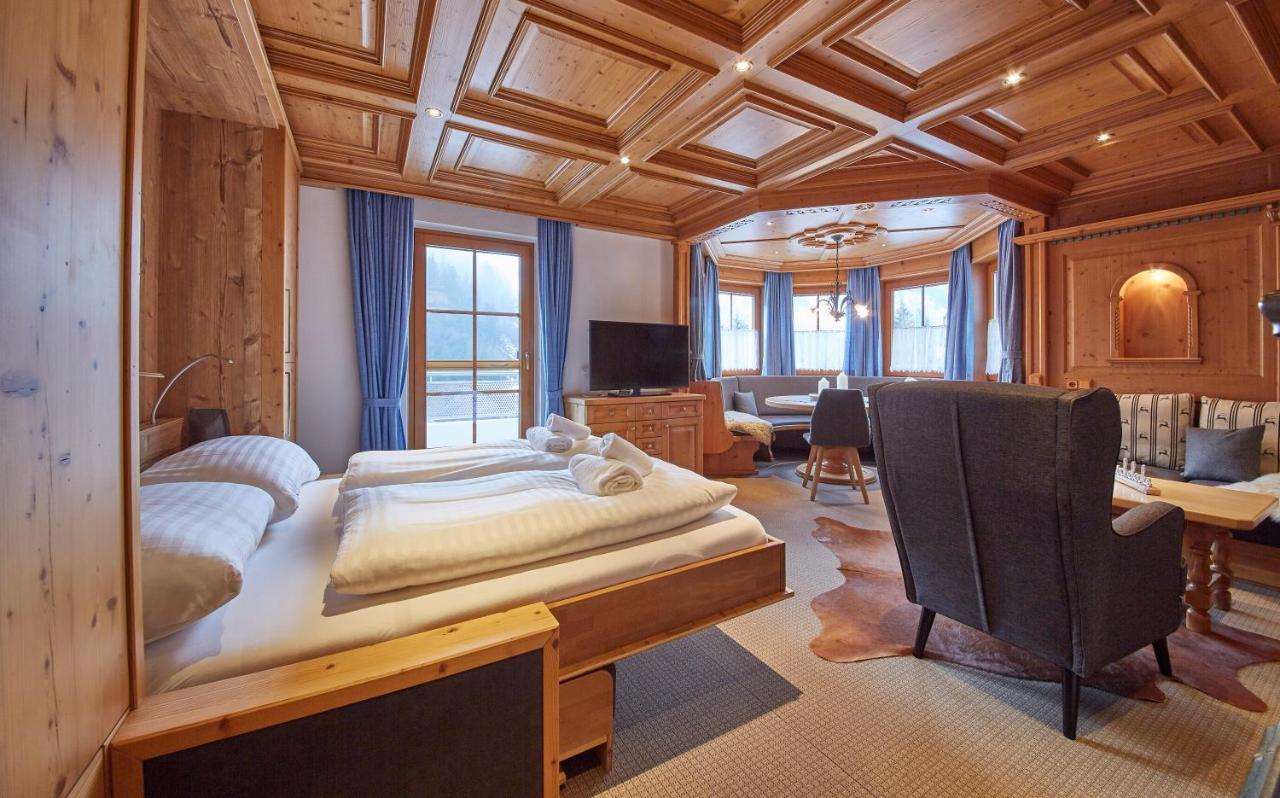 Holiday Lodge Frei & Wild Viehhofen Esterno foto